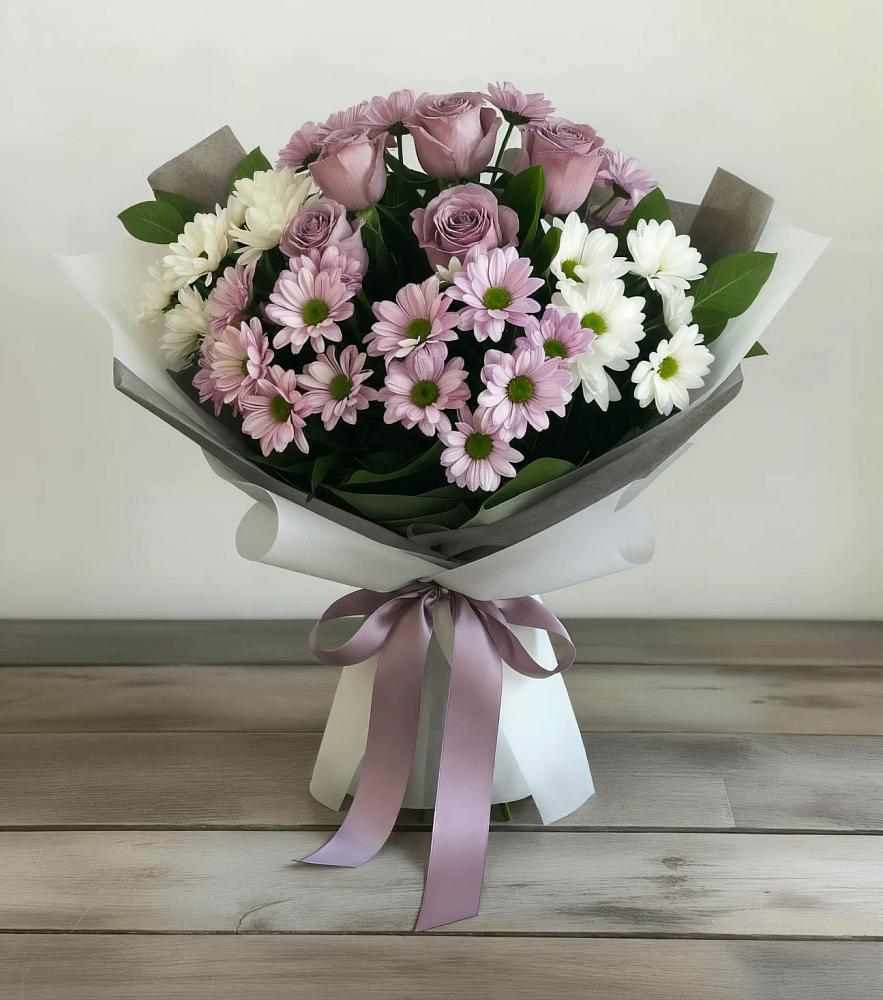 Букет цветов из: Хризантемы и Розы в Корпуса