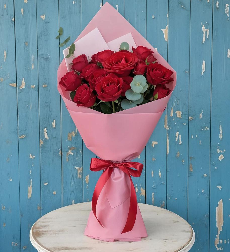 Букет цветов из: Розы в Корпуса