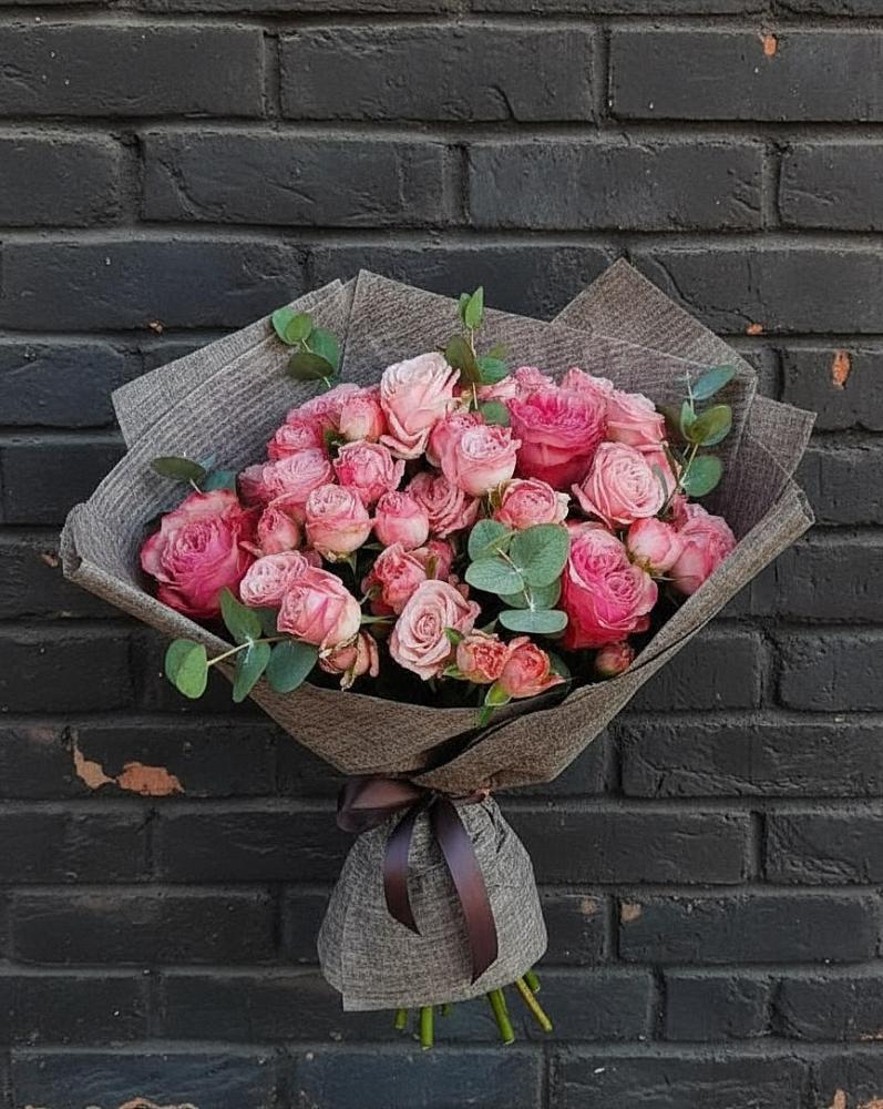 Букет цветов из: Розы в Корпуса