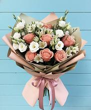 Букет цветов из:  Розы, Альстромерии и Лизиантусы в Корпуса