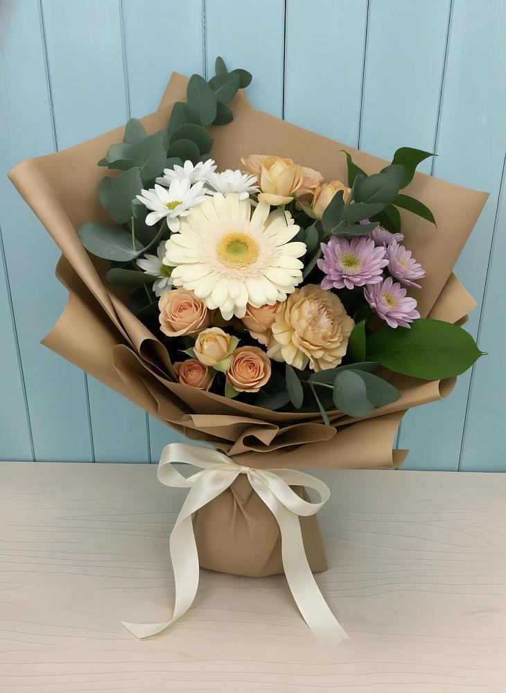 Букет цветов из: Герберы и Хризантемы в Корпуса