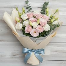 Букет цветов из:  Лизиантусы в Корпуса