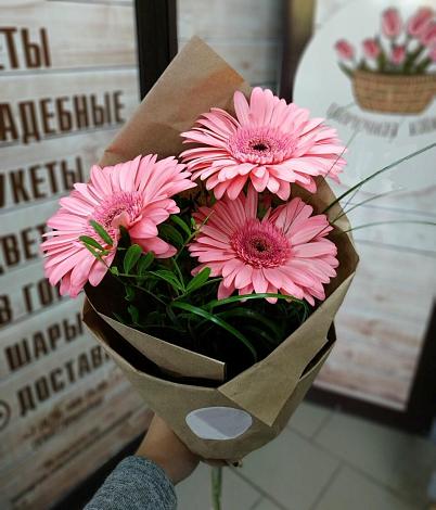 Букет цветов из: Герберы в Корпуса