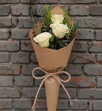 Букет цветов из:  Розы в Корпуса