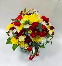 Цветочная композиция из Хризантемы и Розы в корзине в Корпуса