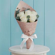 Букет цветов из:  Розы в Корпуса