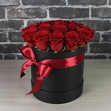 Цветочная композиция из Розы в шляпной коробке в Корпуса