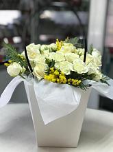 Цветочная композиция из Розы  в Корпуса