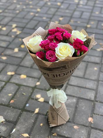 Букет цветов из: Розы в Корпуса