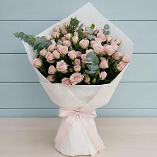 Букет цветов из:  Розы в Корпуса