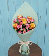 Букет цветов из:  Розы в Корпуса
