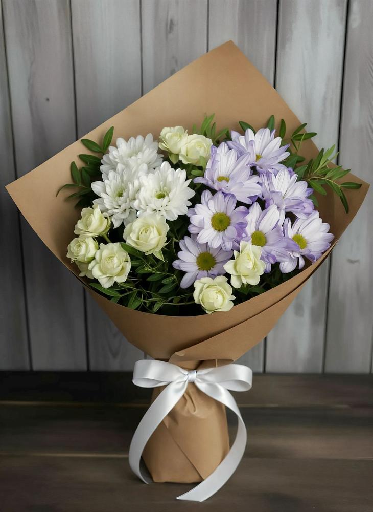 Букет цветов из: Хризантемы и Розы в Корпуса